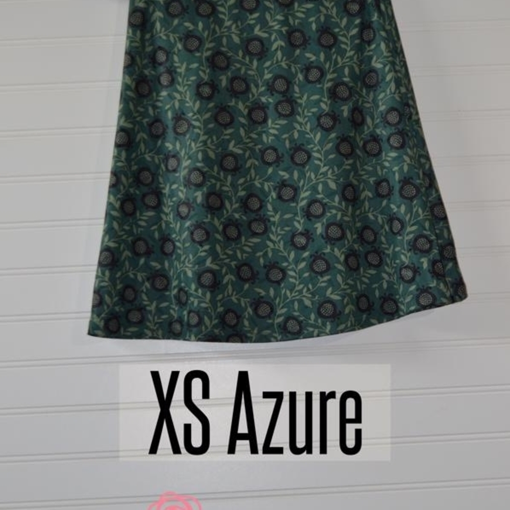 LuLaRoe Azure Skirt in Green with Floral Design